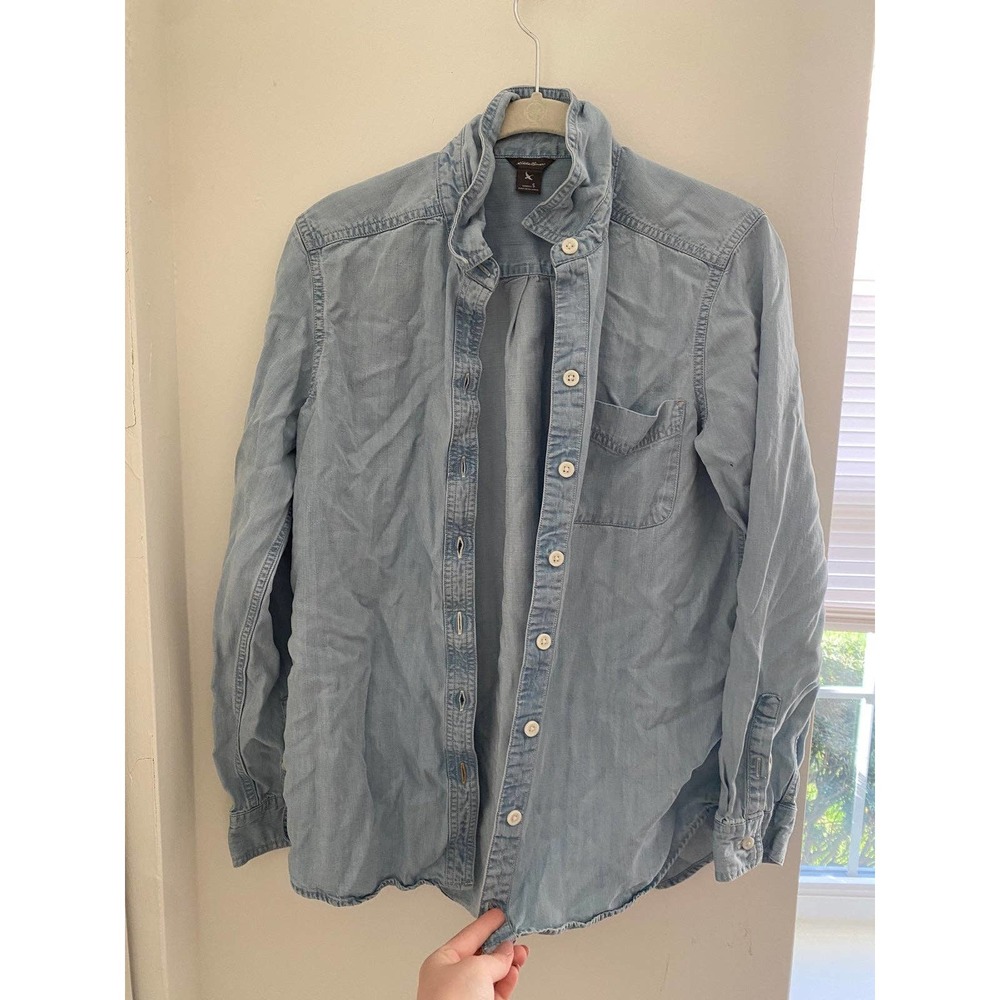 Chambray Eddie Bauer Button Down Shirt